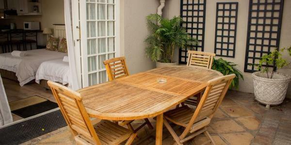 Westbury House Guest House Cape Town Bagian luar foto
