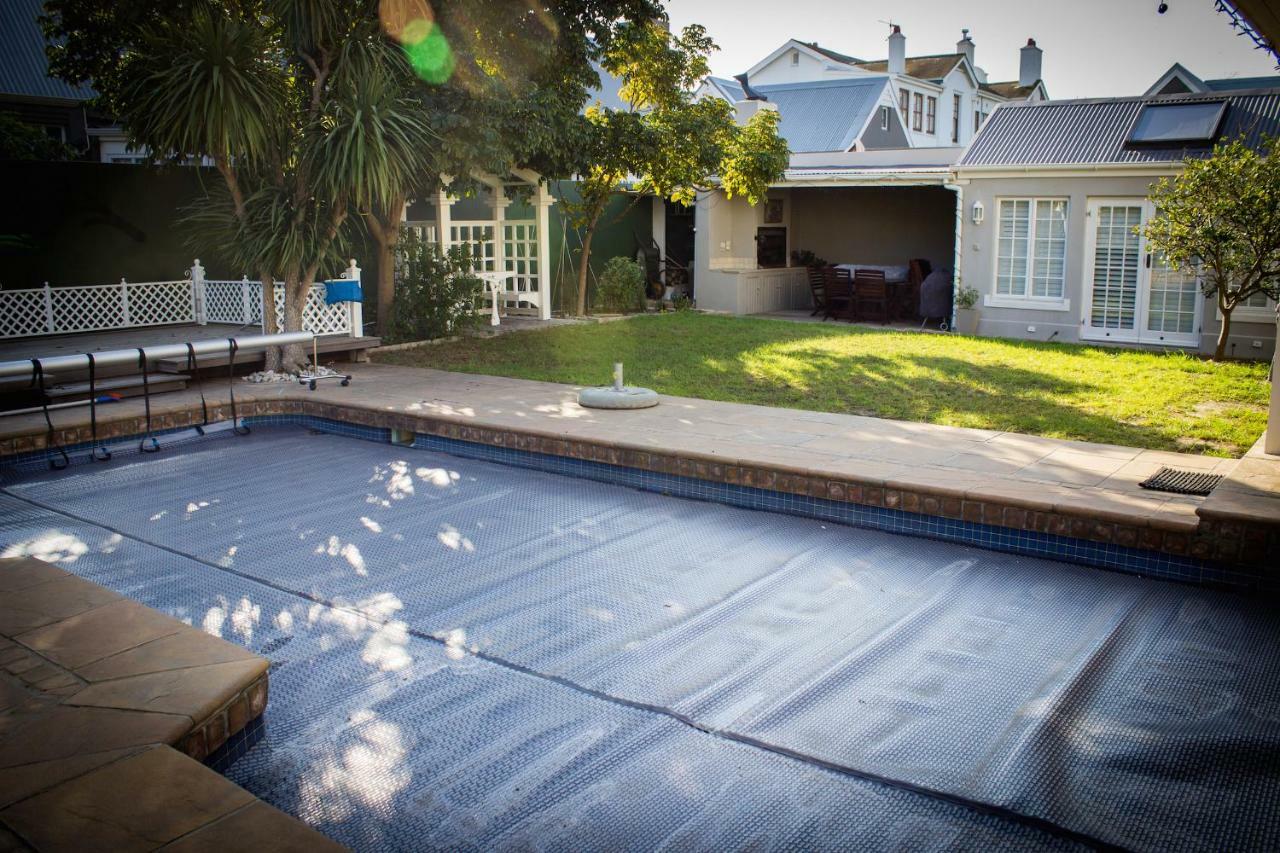 Westbury House Guest House Cape Town Bagian luar foto